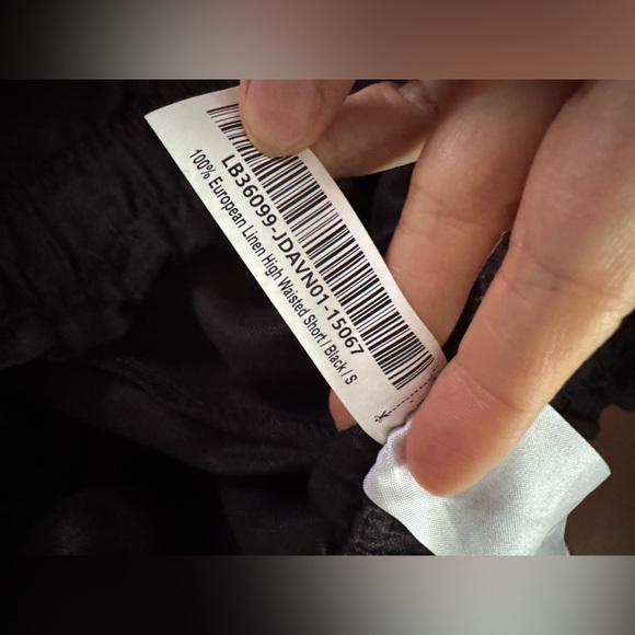 Quince 100% European Linen High Waisted Shorts size S - Picture 7 of 14